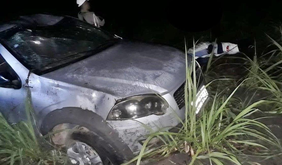 Condutor morre vítima de capotamento na AL 105, em Coruripe