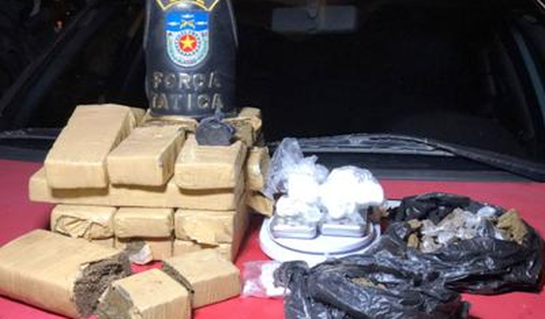 Polícia apreende cerca de 9kg de maconha em residência no Jacintinho