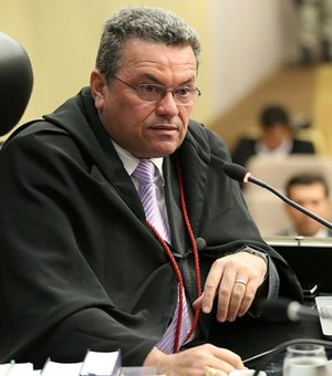 TJ mantém ação de improbidade contra procurador de Japaratinga
