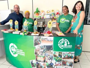 Associação de catadores passa a vender produtos reciclados no Fórum de Arapiraca