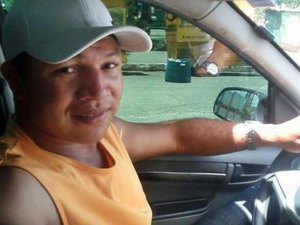 Mototaxista é morto a tiros na porta de casa em São Miguel dos Campos
