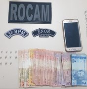 PM prende três suspeitos e apreende maconha e cocaína em Arapiraca 