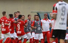 Vila Nova de Mazola Júnior venceu Flamengo RJ em amistoso