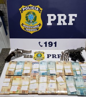 PRF prende dois homens armados e com dinheiro proveniente de jogos de azar