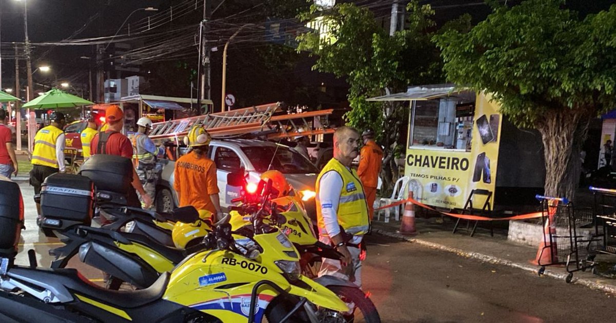 Ronda presta apoio a Bombeiros em ocorrência de queda de fio de alta