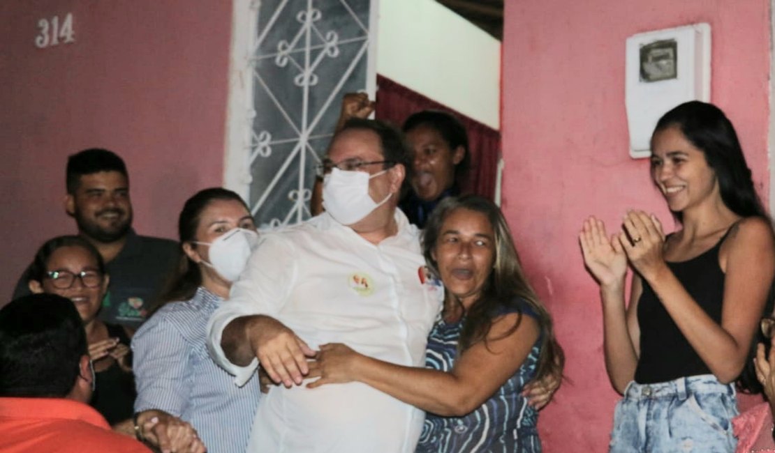 Durante caravanas, Luciano Barbosa percorreu mais de 50 bairros e povoados de Arapiraca