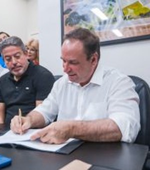 Com Arthur Lira, prefeito Luciano assina ordem de serviços para segunda etapa da urbanização da Ciclovia do trabalhador