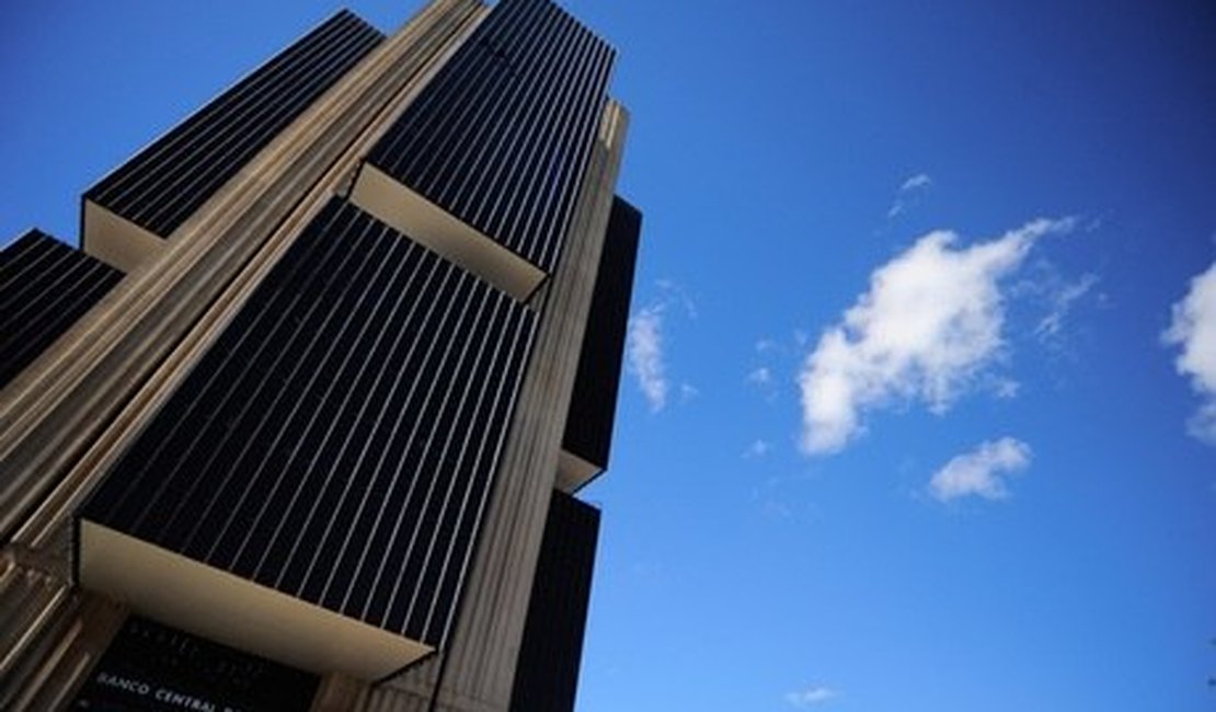 BC deve cortar taxa básica de juros a 5,5% ao ano nesta quarta-feira