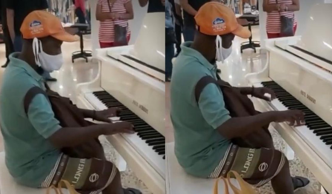 Ambulante toca Sinatra em piano de shopping e é contratado como músico