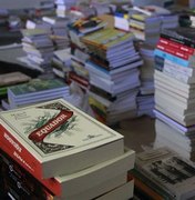 Edufal organiza feirão de livros com até 70% de desconto