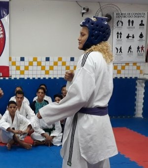 Artes marciais transformam vidas de adolescentes do Jacintinho