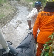 Corpo de mulher é encontrado esquartejado em cova rasa 