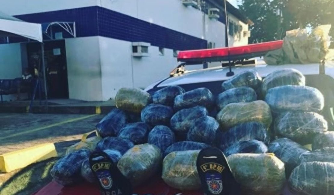 Polícia apreende 28kg de maconha em casa abandonada de Maceió