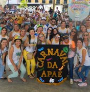 Bloco de carnaval da APAE anima ruas de Arapiraca