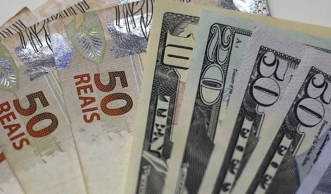 Dólar atinge R$ 3,60, maior índice em quase dois anos