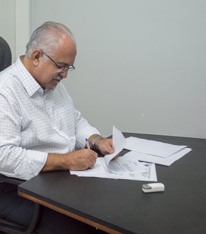 Prefeito de Arapiraca nomeia novos secretários nesta sexta-feira (18)