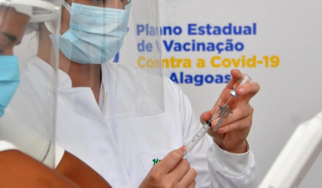 Mais de 710 mil doses das vacinas contra a Covid-19 foram aplicadas em Alagoas
