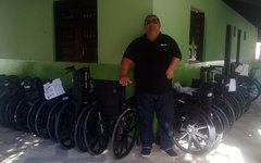 Projeto rodas para o mundo distribui cadeiras de rodas para associação de Maragogi