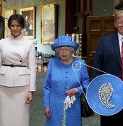 Observadores dizem que rainha Elizabeth II mandou ‘recados’ para Trump através de broches