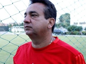 CRB suspende coletiva que anunciaria o nome do novo treinador do clube