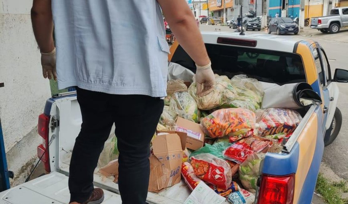 Vigilância Sanitária apreende 1.500 kg de alimentos em atacadista no bairro da Levada