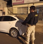PRF em Alagoas prende motorista por receptação e uso de documento falso