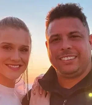 Esposa de Ronaldo Fenômeno anuncia gravidez e ex-jogador será pai pela quinta vez