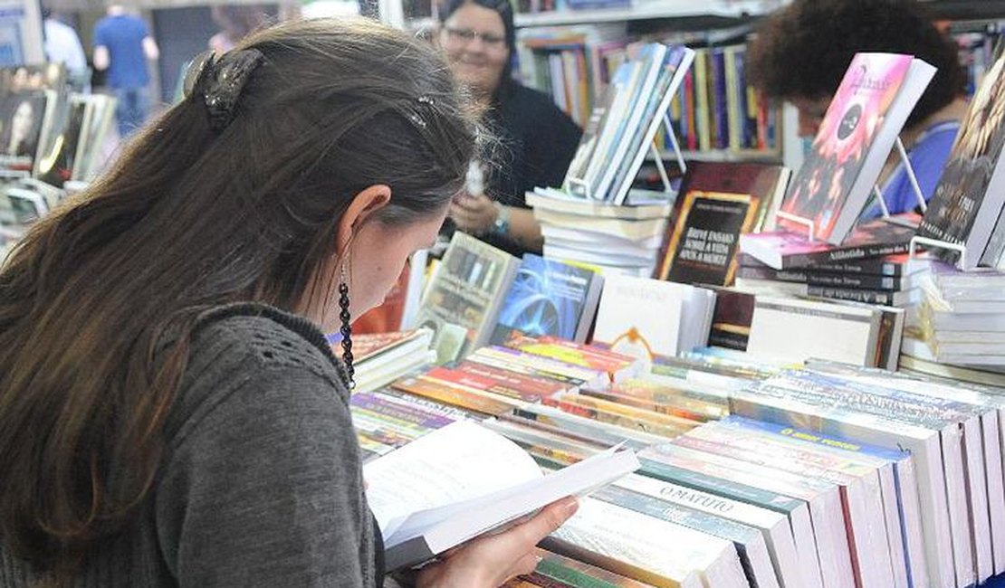Meninas são autoras de 42 das 55 melhores redações do Enem