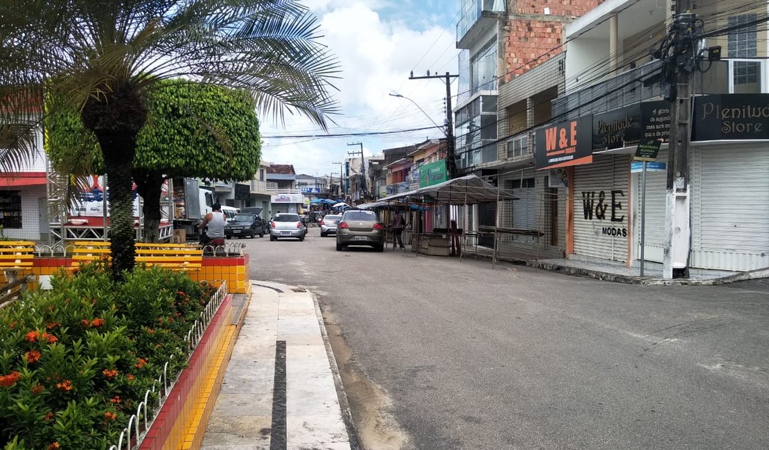Decreto do Estado: polícia fecha estabelecimentos não autorizados em Porto Calvo