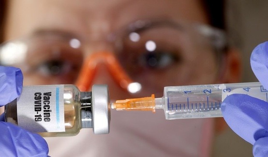 Covid-19: teste da vacina da Pfizer será aberto à população no país