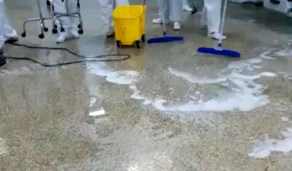 Equipes do HEA intensificam trabalho de limpeza e desinfecção contra a Covid-19