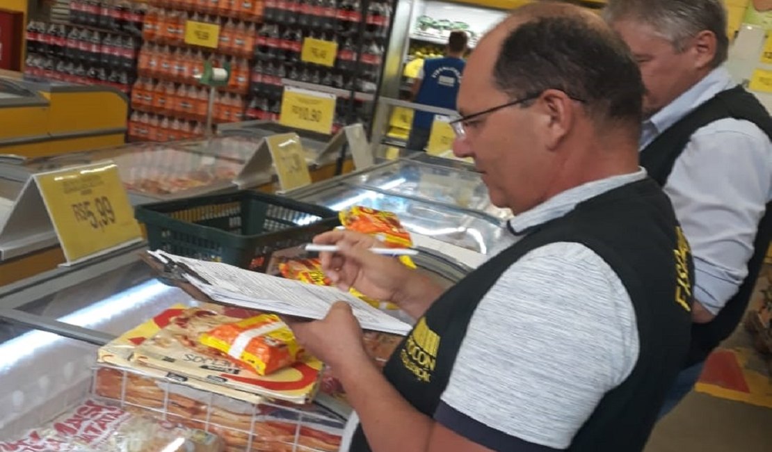 Procon Arapiraca realiza operação de fiscalização em supermercados
