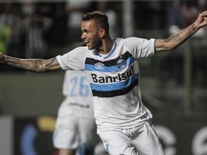 Grêmio vence Atlético MG com show de Luan