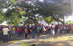 Trabalhadores fazem protesto contra reforma trabalhista