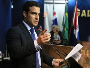 Nos bastidores, presidente da Câmara de Maceió pede aumento de R$ 7 mi no Duodécimo