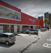 Princípio de incêndio atinge supermercado na Ponta Verde, em Maceió