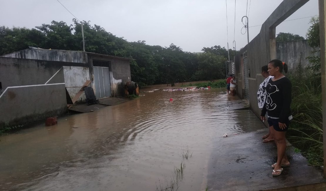 Câmara aprova projeto para ajudar pessoas desabrigadas por desastres em Porto Calvo