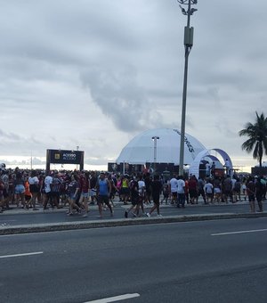 Arapiraquense presencia violência entre torcidas do Fluminense e Boca Juniors em Copacabana