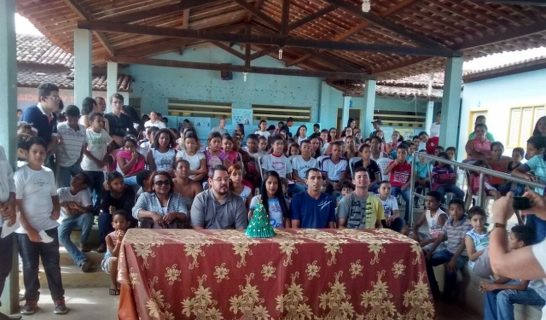 Escola de Arapiraca mobiliza alunos contra o Bullyng
