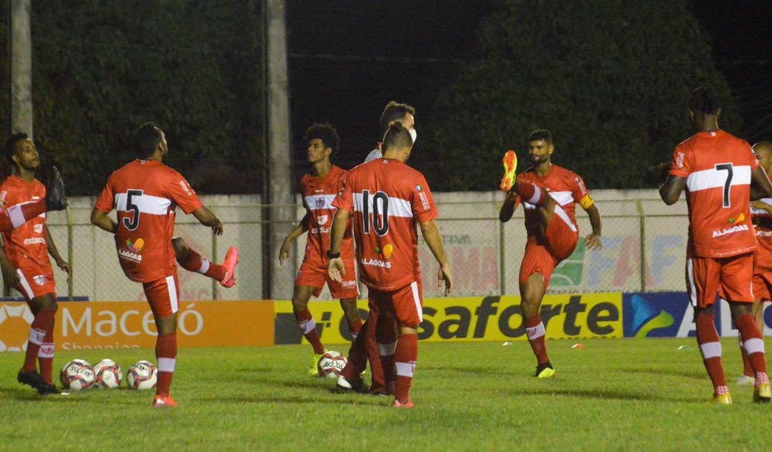 Coruripe não entra em campo e CRB estreia com vitória por W.O no Alagoano