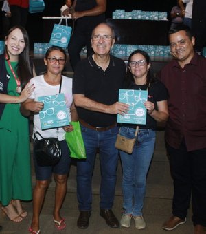 Prefeitura de Penedo entrega mais 600 óculos no programa Sua Vida Com Um Novo Olhar