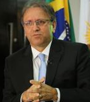 Ministro Gilmar Mendes suspende cassação do governador do Tocantins