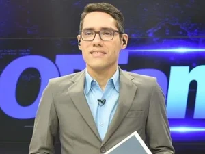 Jornalista de afiliada da RedeTV!, Lívio Galeno morre aos 36 anos em Teresina