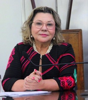 Em Arapiraca, deputada federal Tereza Nelma defende profissionalizações das associações