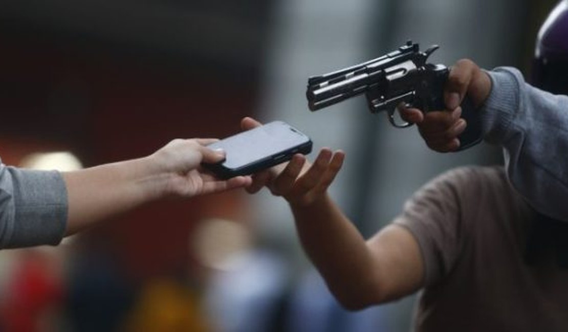 3º BPM registra três casos de assaltos a celulares em Arapiraca