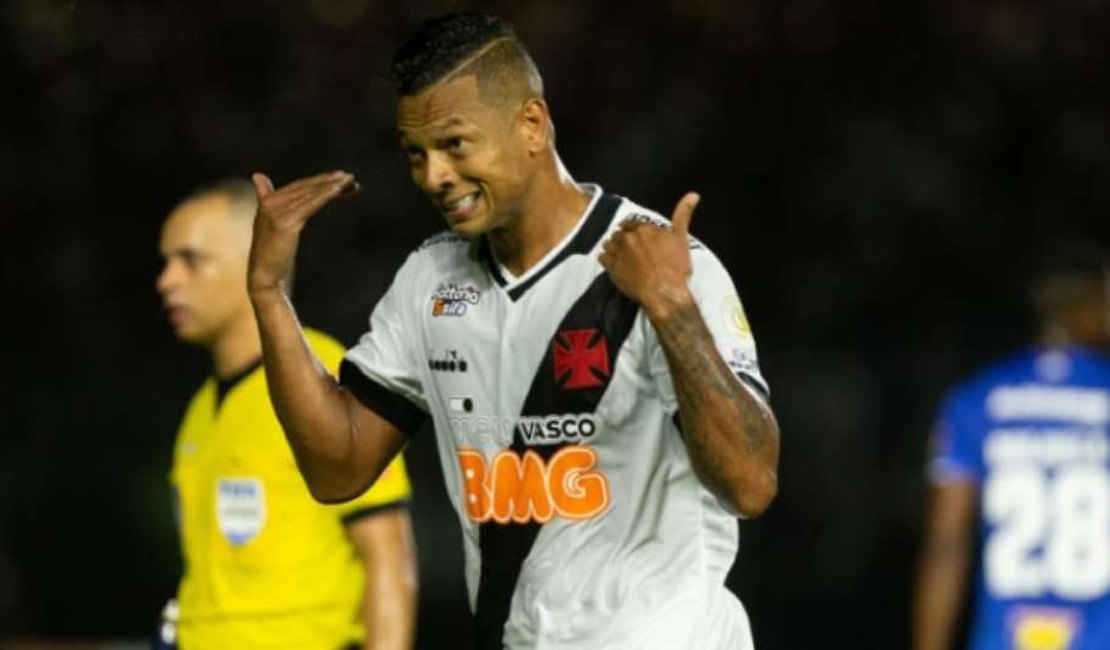Vasco anuncia rescisão de contrato com a Diadora; Kappa é favorita