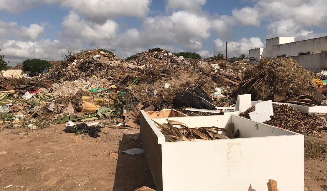 [Vídeo] Prefeitura não inaugura ecoponto e moradora denuncia lixão no bairro Primavera  