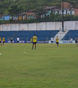 Sem Xandão e Niltinho, CSA treina visando confronto fora de casa contra o Londrina