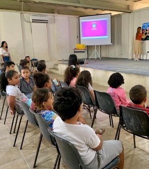 SMTT promove projeto que leva aprendizado sobre trânsito para as crianças, em Arapiraca