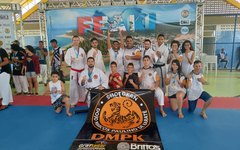 Arapiraquense recebe título de segundo lugar em campeonato alagoano de Caratê